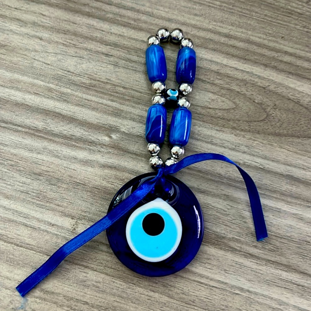 Evil eye wall deco